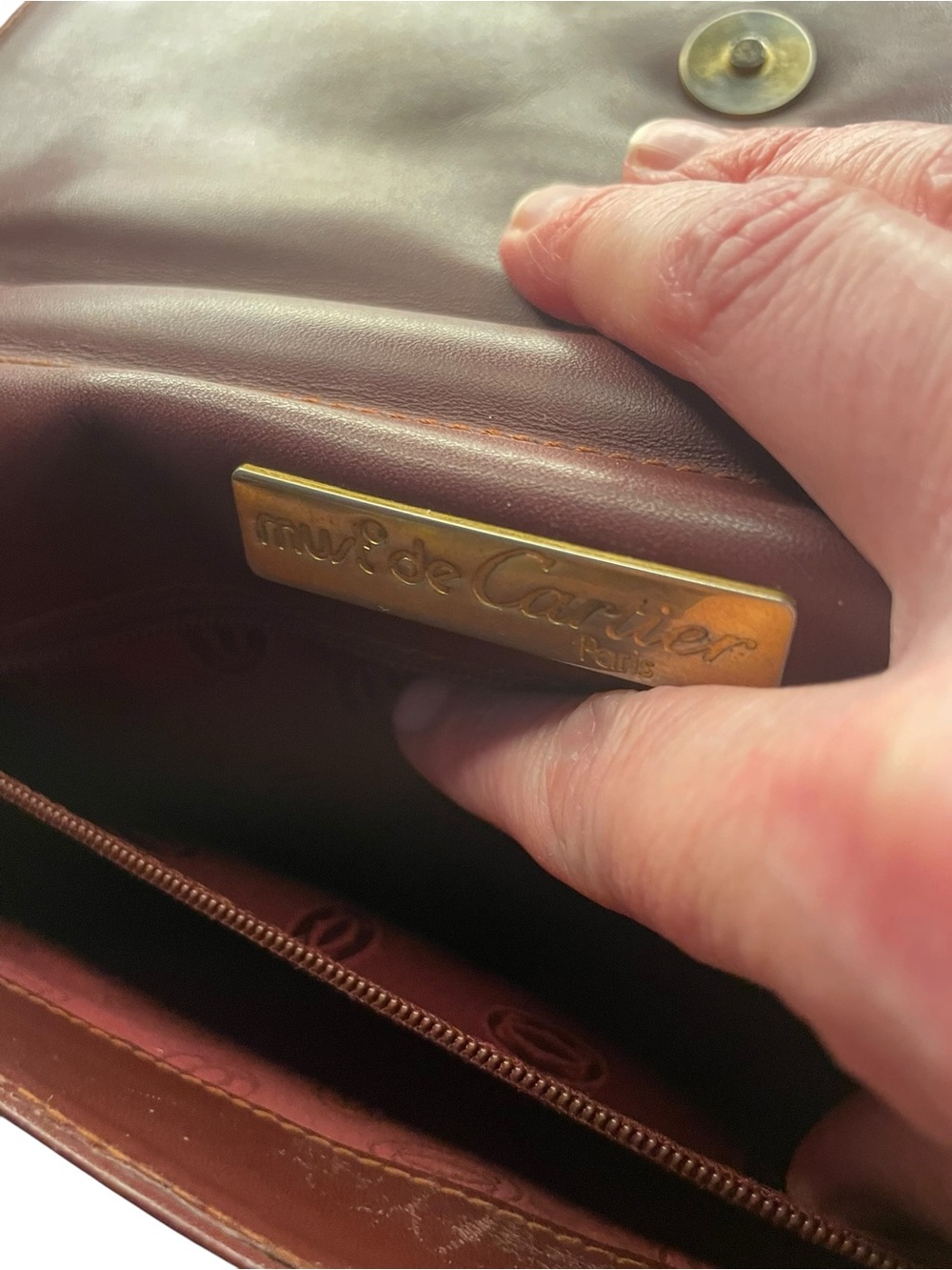 Vintage Must de Cartier Burgundy Leather Clutch Pouch with Authenticity Card - Picture 6 of 9
